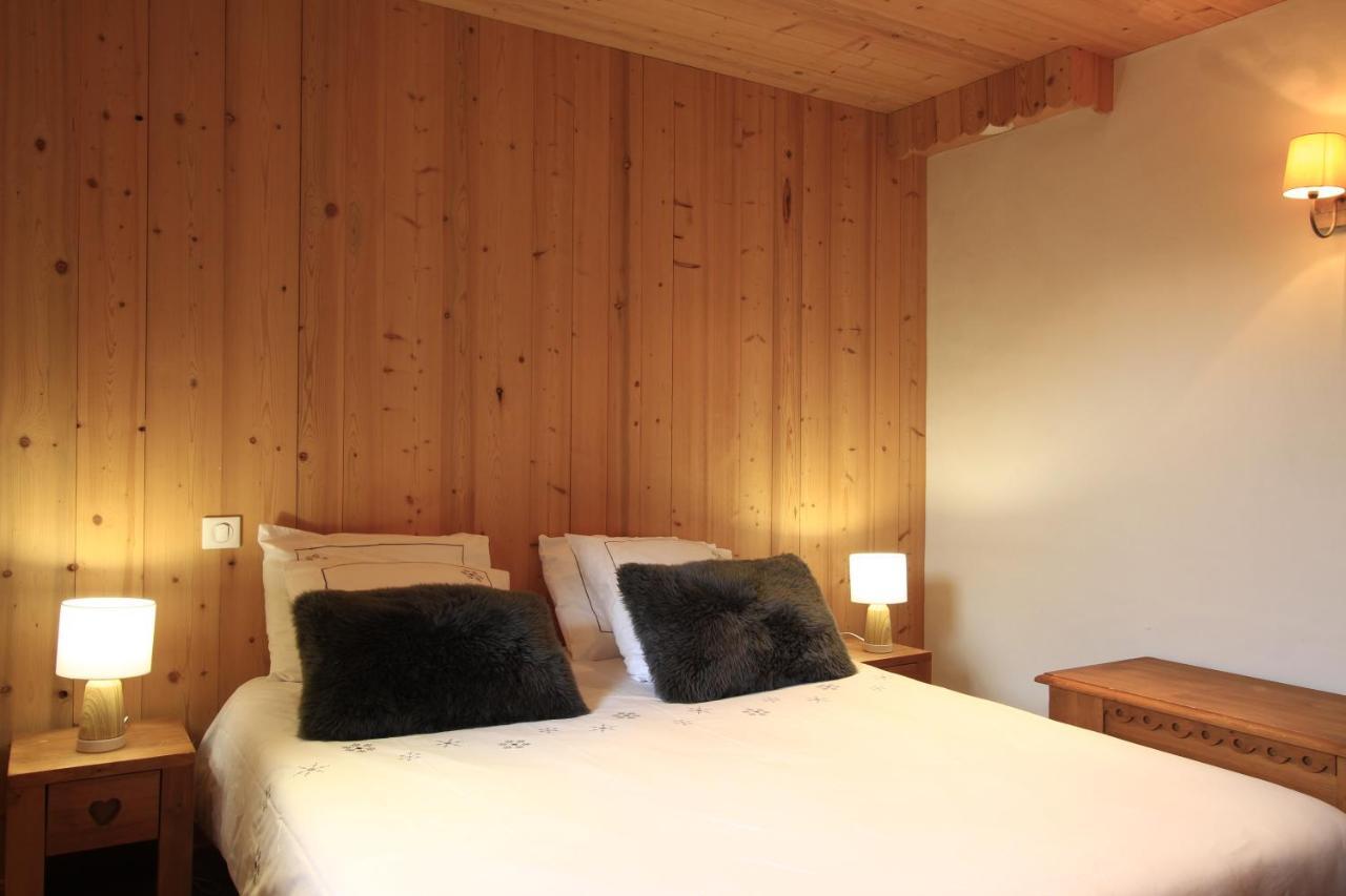 Gite Balneo Au Coeur Des Alpes Taninges Exterior photo